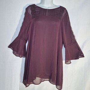 Jessica Simpson Maternity blouse, Maroon, lace accents, lined, bell cuffs.medium
